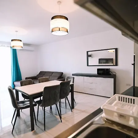 Spacious 3 Bedroom In Sliema! *