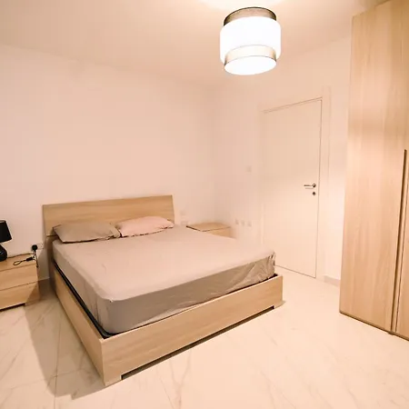 Spacious 3 Bedroom In Sliema! *