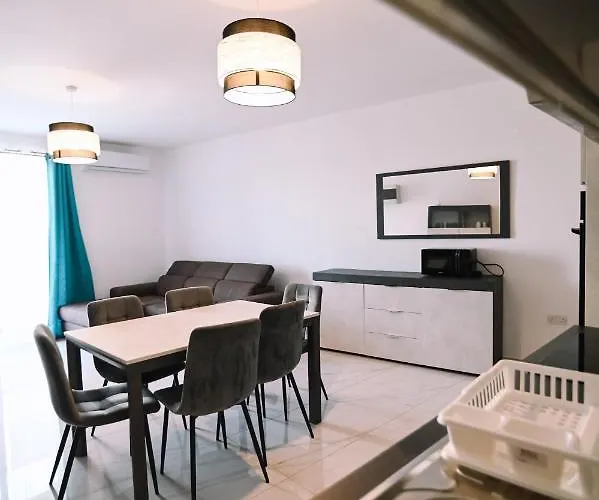 Spacious 3 Bedroom In Sliema! *